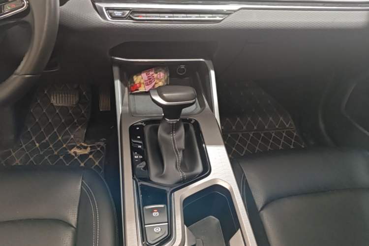 Used Geely Auto Emgrand 2022 4th Generation 1.5L CVT Luxury Model Gear Lever