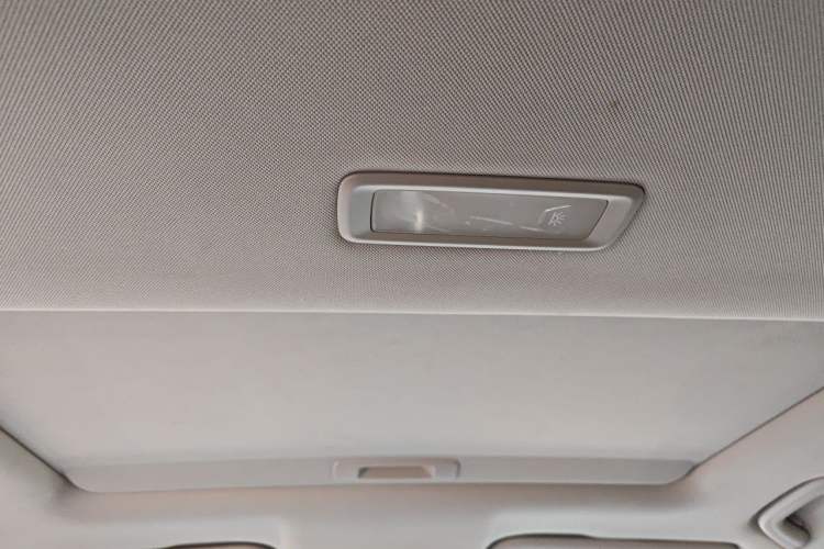Used Geely Auto Emgrand 2022 4th Generation 1.5L CVT Luxury Model Headliner