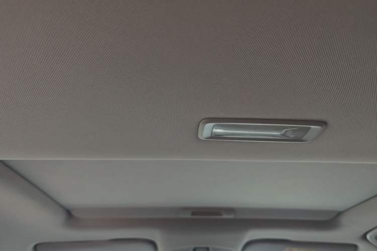 Used Geely Auto Emgrand 2022 4th Generation 1.5L CVT Luxury Model Headliner
