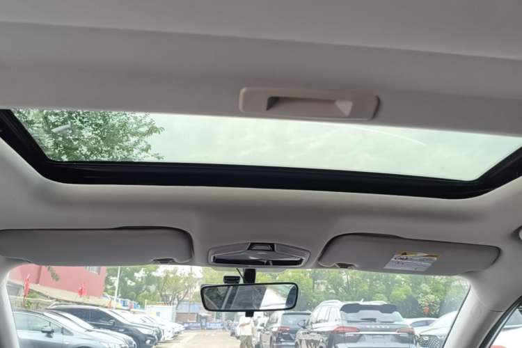 Used Geely Auto Emgrand 2022 4th Generation 1.5L CVT Elite Model Headliner