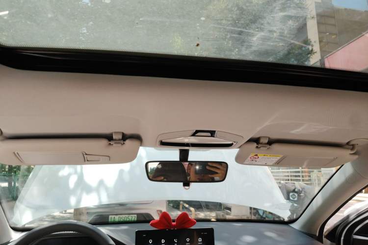 Used Geely Auto Emgrand 2022 4th Generation 1.5L CVT Luxury Model Headliner