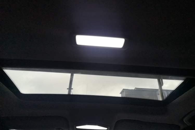 Used Geely Auto Emgrand 2022 4th Generation 1.5L CVT Luxury Model Headliner