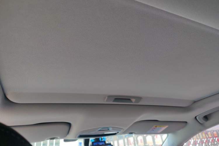 Used Geely Auto Emgrand 2022 4th Generation 1.5L CVT Luxury Model Headliner