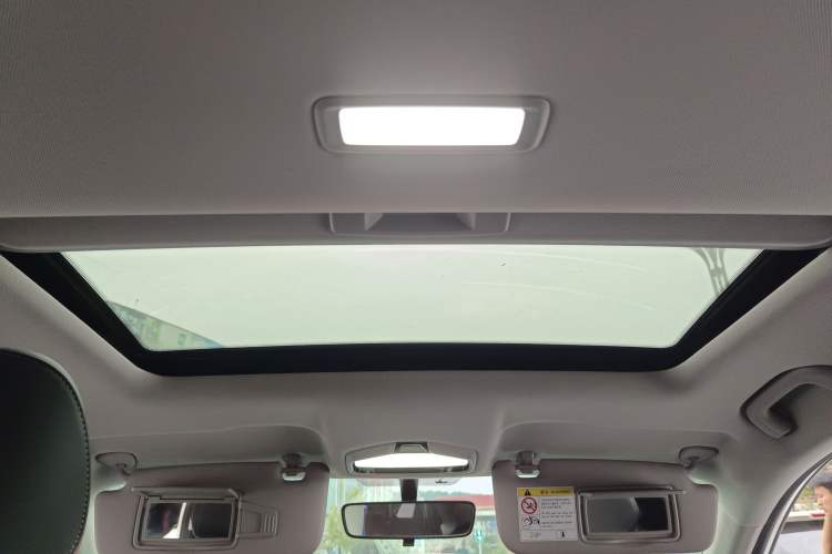 Used Geely Auto Emgrand 2022 4th Generation 1.5L CVT Luxury Model Headliner