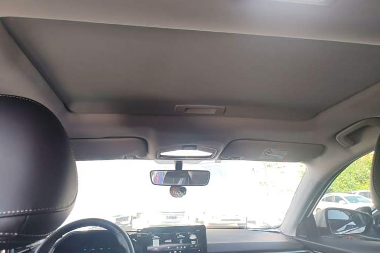 Used Geely Auto Emgrand 2022 4th Generation 1.5L CVT Luxury Model Headliner