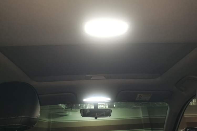 Used Geely Auto Emgrand 2022 4th Generation 1.5L CVT Luxury Model Headliner