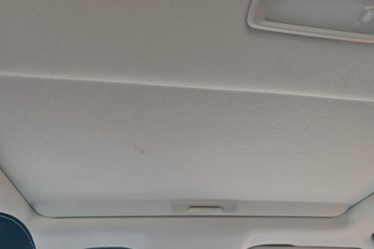 Used Geely Auto Emgrand 2022 4th Generation 1.5L CVT Flagship Model Headliner