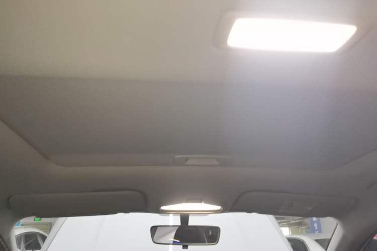 Used Geely Auto Emgrand 2022 4th Generation 1.5L CVT Luxury Model Headliner