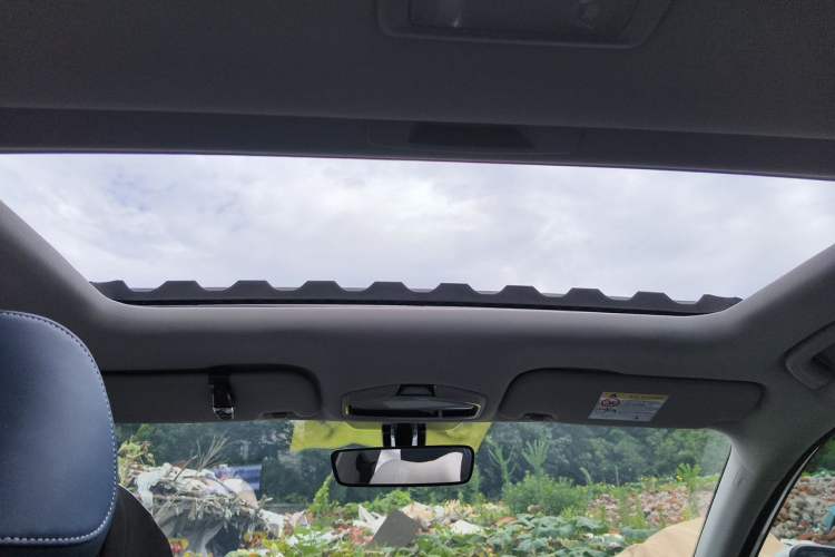 Used Geely Auto Emgrand 2022 4th Generation 1.5L CVT Flagship Model Headliner