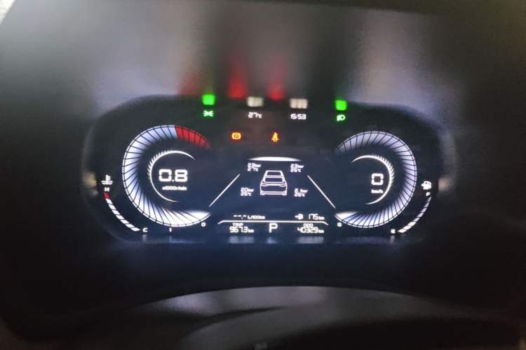 Used Geely Auto Emgrand 2022 4th Generation 1.5L CVT Flagship Model Instrument Cluster