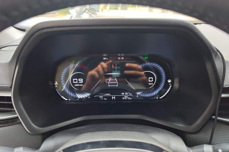 Used Geely Auto Emgrand 2022 4th Generation 1.5L Manual Elite Model Instrument Cluster