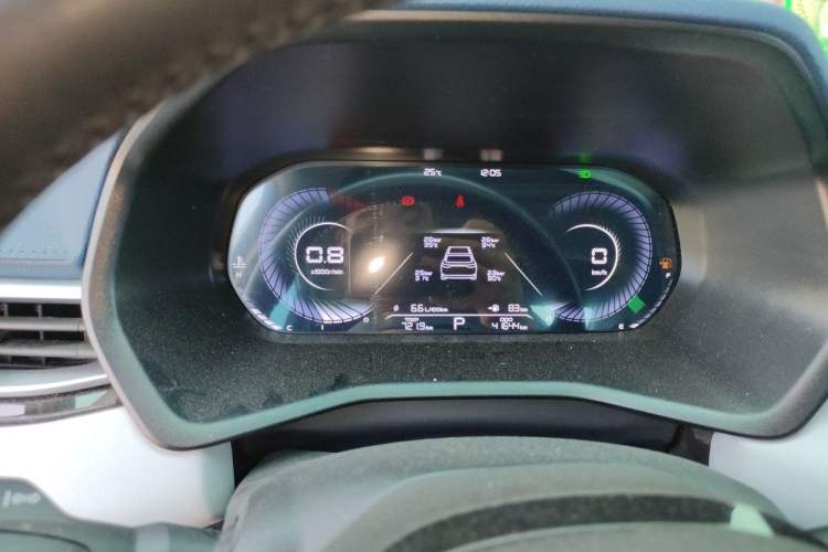 Used Geely Auto Emgrand 2022 4th Generation 1.5L CVT Flagship Model Instrument Cluster