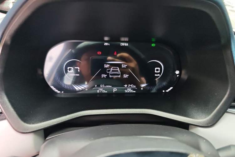 Used Geely Auto Emgrand 2022 4th Generation 1.5L CVT Flagship Model Instrument Cluster