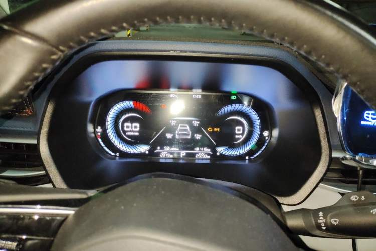 Used Geely Auto Emgrand 2022 4th Generation 1.5L CVT Flagship Model Instrument Cluster