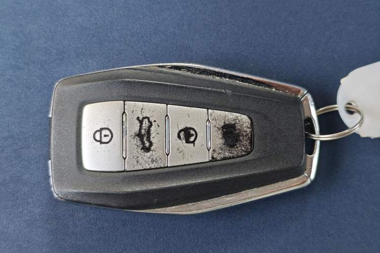 Used Geely Auto Emgrand 2022 4th Generation 1.5L CVT Flagship Model Interior 1