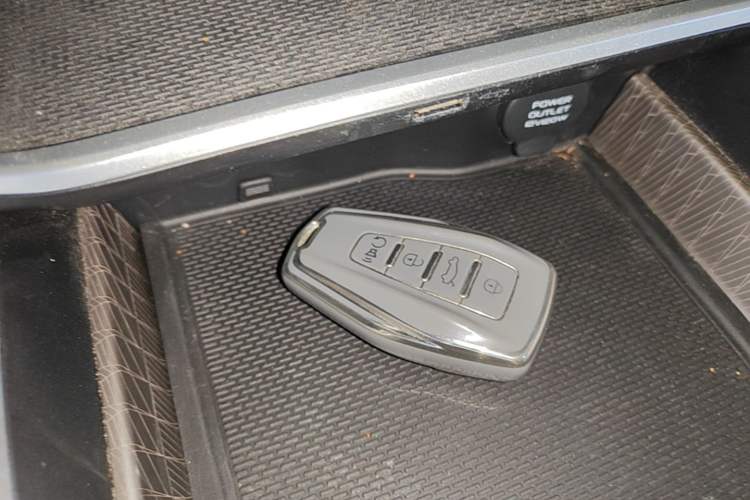 Used Geely Auto Emgrand 2022 4th Generation 1.5L CVT Luxury Model Interior 1