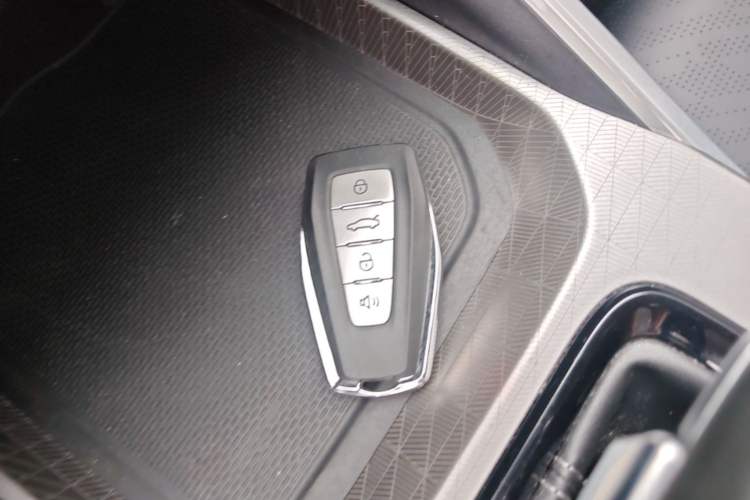 Used Geely Auto Emgrand 2022 4th Generation 1.5L CVT Luxury Model Interior 1