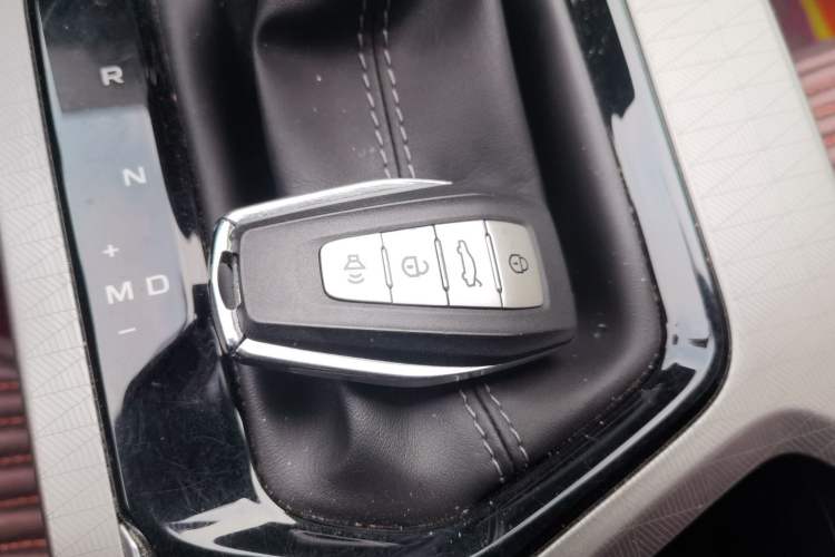Used Geely Auto Emgrand 2022 4th Generation 1.5L CVT Luxury Model Interior 1