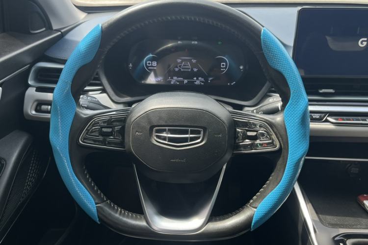 Used Geely Auto Emgrand 2022 4th Generation 1.5L CVT Flagship Model Interior 2