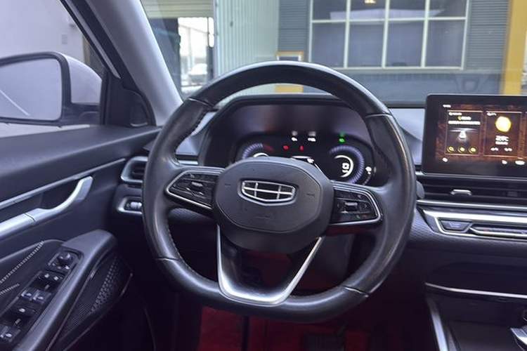 Used Geely Auto Emgrand 2022 4th Generation 1.5L CVT Luxury Model Interior 3