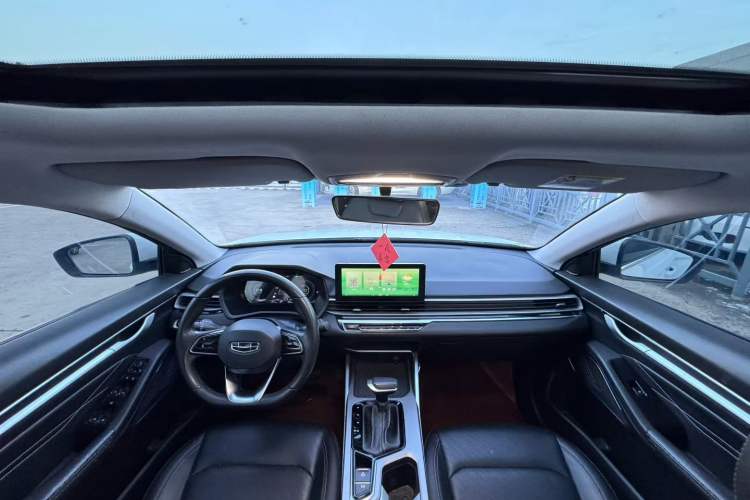 Used Geely Auto Emgrand 2022 4th Generation 1.5L CVT Luxury Model Interior 3