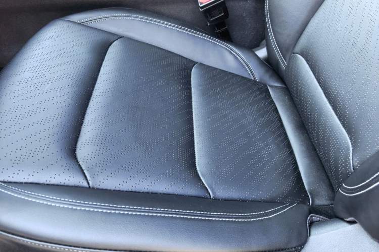 Used Geely Auto Emgrand 2022 4th Generation 1.5L Manual Elite Model Interior 4