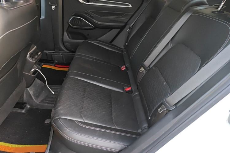 Used Geely Auto Emgrand 2022 4th Generation 1.5L CVT Luxury Model Interior 4