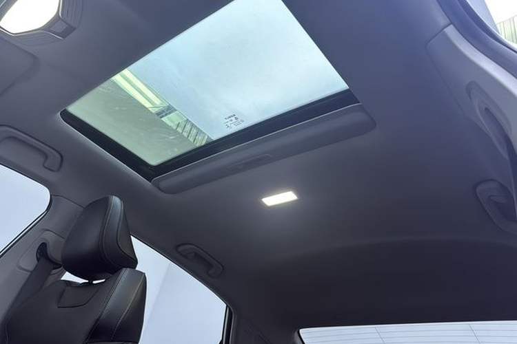 Used Geely Auto Emgrand 2022 4th Generation 1.5L CVT Luxury Model Interior 6