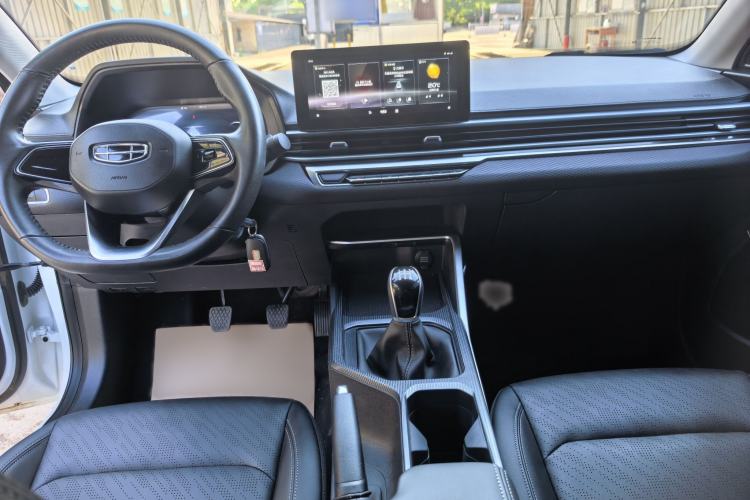Used Geely Auto Emgrand 2022 4th Generation 1.5L Manual Elite Model Interior 8
