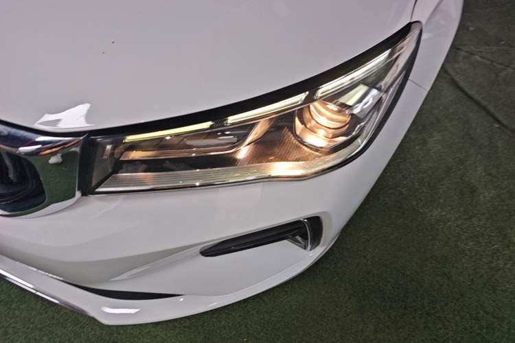 Used Geely Auto Emgrand 2022 4th Generation 1.5L Manual Luxury Model Left Front Headlight