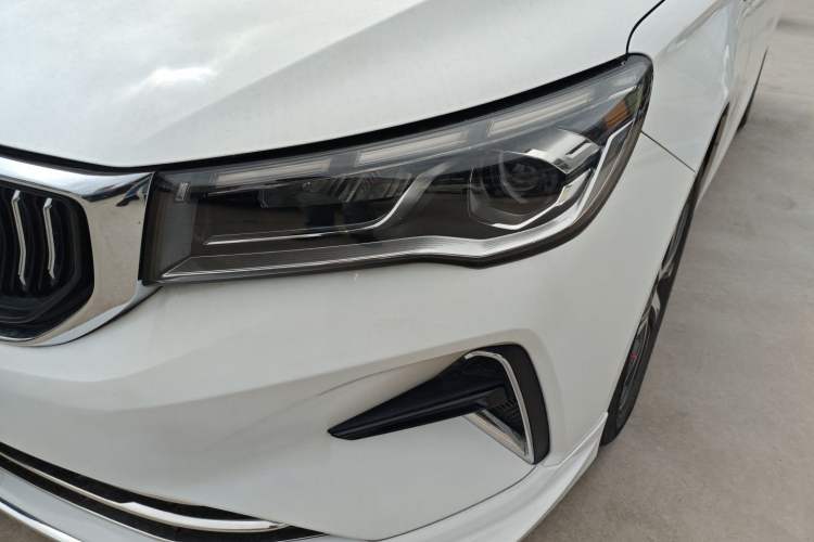 Used Geely Auto Emgrand 2022 4th Generation 1.5L CVT Flagship Model Left Front Headlight