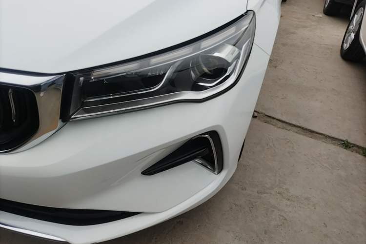 Used Geely Auto Emgrand 2022 4th Generation 1.5L CVT Flagship Model Left Front Headlight