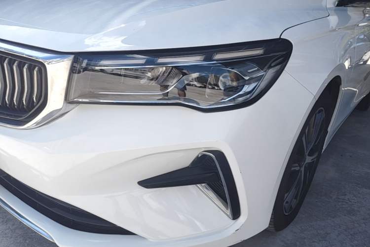 Used Geely Auto Emgrand 2022 4th Generation 1.5L CVT Flagship Model Left Front Headlight