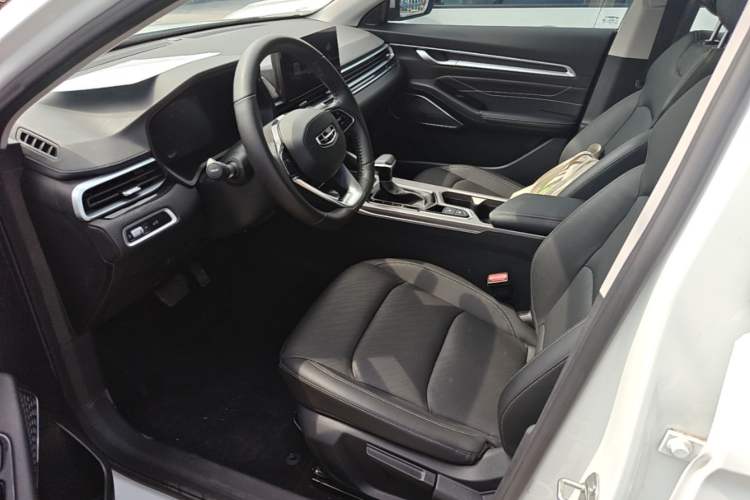 Used Geely Auto Emgrand 2022 4th Generation 1.5L CVT Luxury Model Left Front Seat