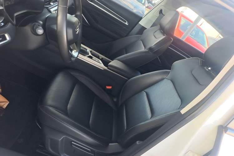 Used Geely Auto Emgrand 2022 4th Generation 1.5L CVT Elite Model Left Front Seat