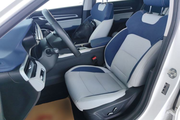 Used Geely Auto Emgrand 2022 4th Generation 1.5L CVT Flagship Model Left Front Seat