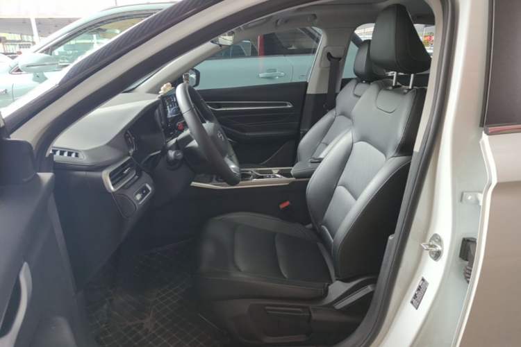 Used Geely Auto Emgrand 2022 4th Generation 1.5L CVT Luxury Model Left Front Seat