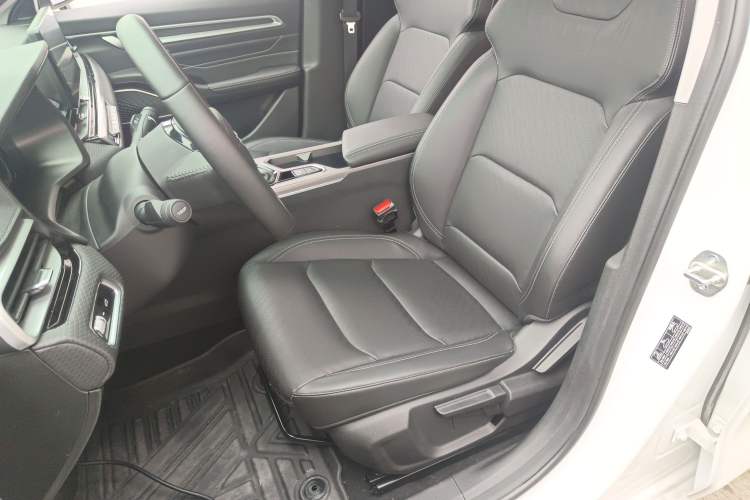 Used Geely Auto Emgrand 2022 4th Generation 1.5L CVT Luxury Model Left Front Seat