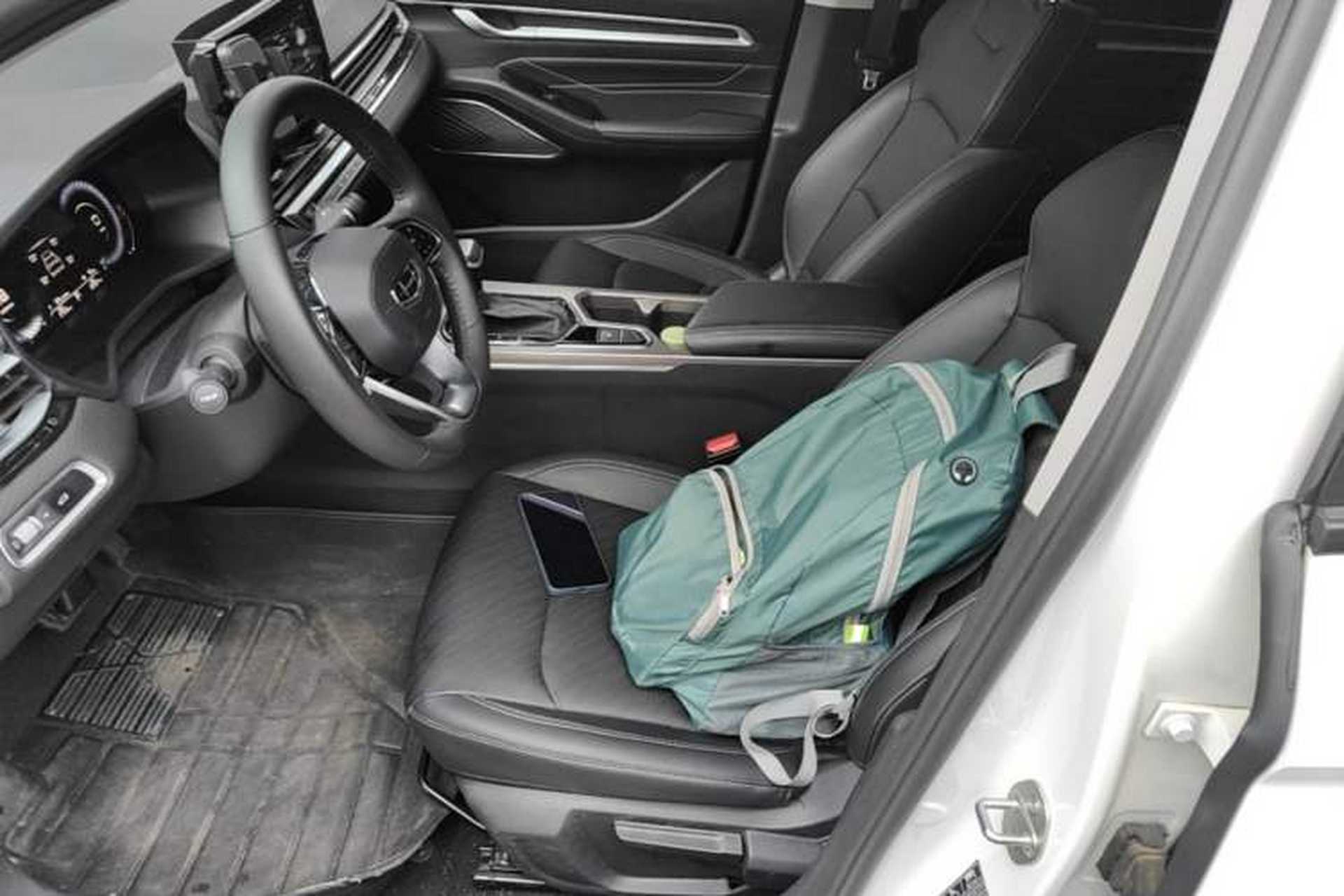 Used Geely Auto Emgrand 2022 4th Generation 1.5L CVT Elite Model Left Front Seat