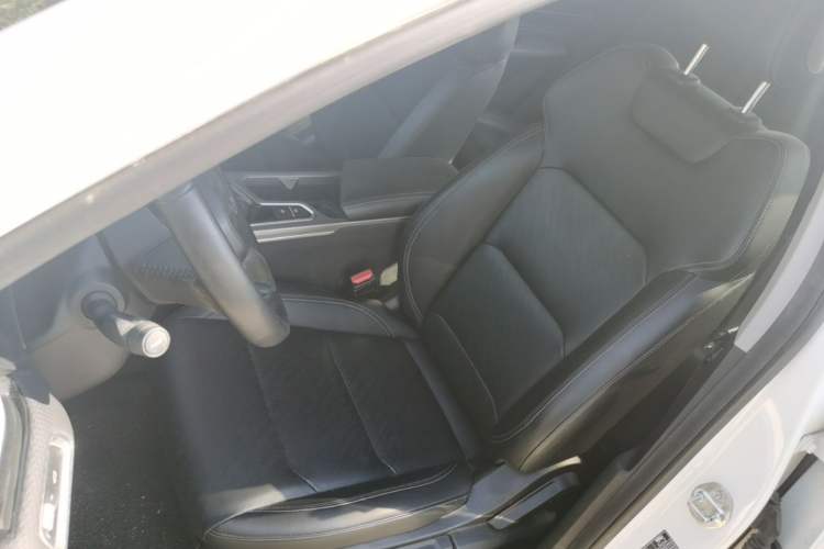 Used Geely Auto Emgrand 2022 4th Generation 1.5L CVT Luxury Model Left Front Seat