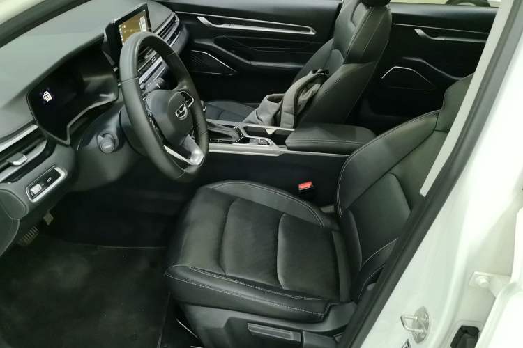 Used Geely Auto Emgrand 2022 4th Generation 1.5L CVT Luxury Model Left Front Seat