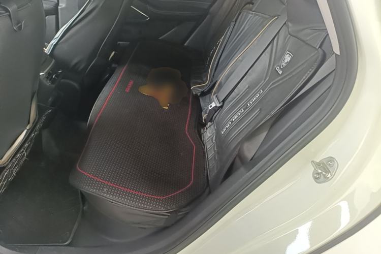 Used Geely Auto Emgrand 2022 4th Generation 1.5L CVT Luxury Model Left Rear Seat