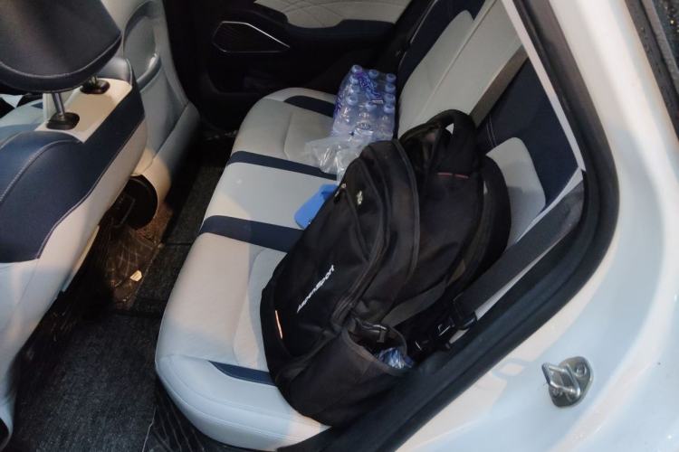 Used Geely Auto Emgrand 2022 4th Generation 1.5L CVT Flagship Model Left Rear Seat