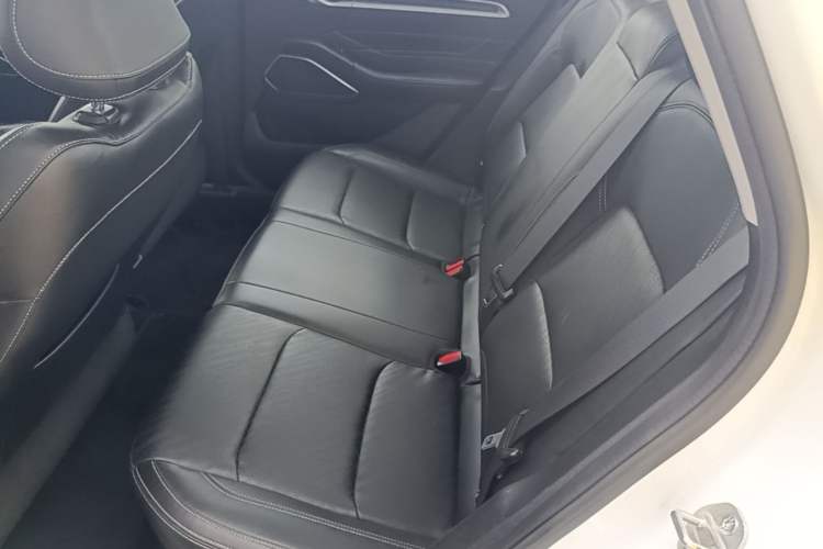 Used Geely Auto Emgrand 2022 4th Generation 1.5L CVT Luxury Model Left Rear Seat