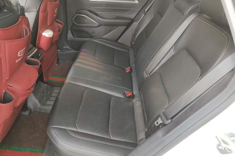 Used Geely Auto Emgrand 2022 4th Generation 1.5L CVT Luxury Model Left Rear Seat
