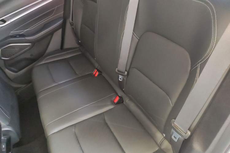 Used Geely Auto Emgrand 2022 4th Generation 1.5L CVT Luxury Model Left Rear Seat