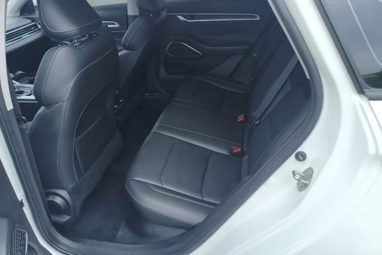 Used Geely Auto Emgrand 2022 4th Generation 1.5L CVT Elite Model Left Rear Seat