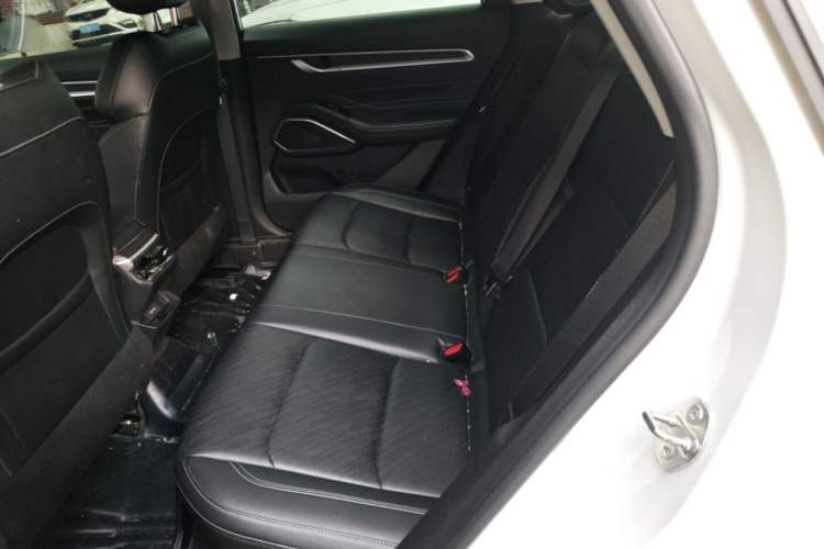 Used Geely Auto Emgrand 2022 4th Generation 1.5L CVT Luxury Model Left Rear Seat