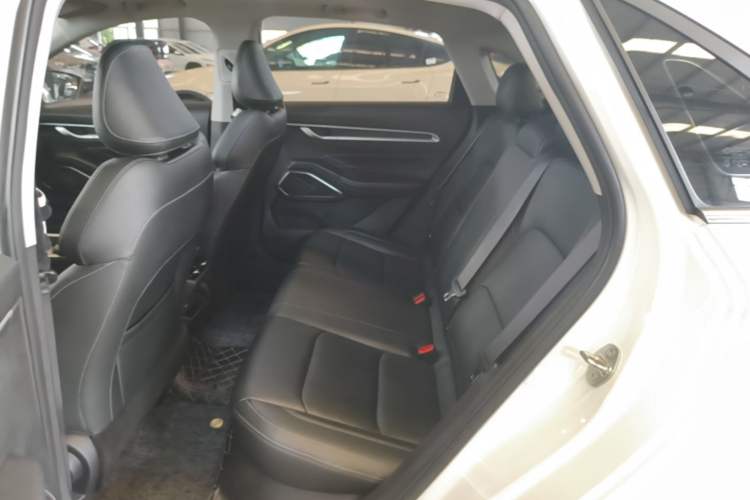 Used Geely Auto Emgrand 2022 4th Generation 1.5L CVT Luxury Model Left Rear Seat