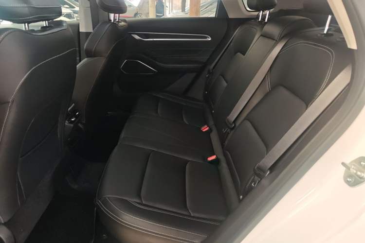 Used Geely Auto Emgrand 2022 4th Generation 1.5L CVT Luxury Model Left Rear Seat